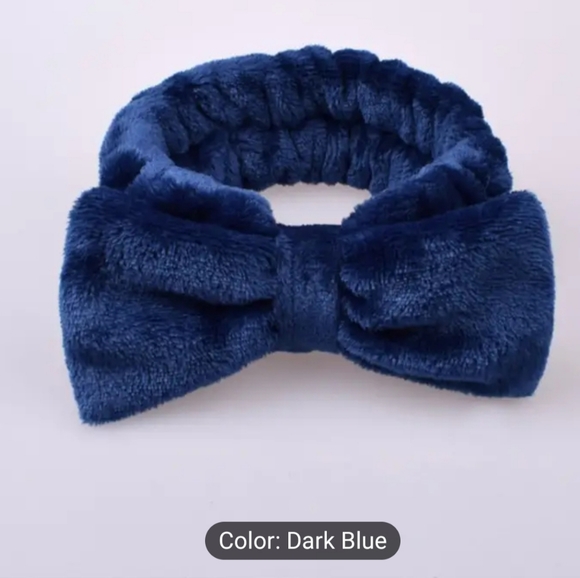 Soft & Fluffy Headband With Bow - Dark Blue - Picture 5 of 5